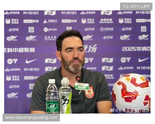 长春亚泰飞赴成都备战强敌十二日客场挑战领头羊成都蓉城